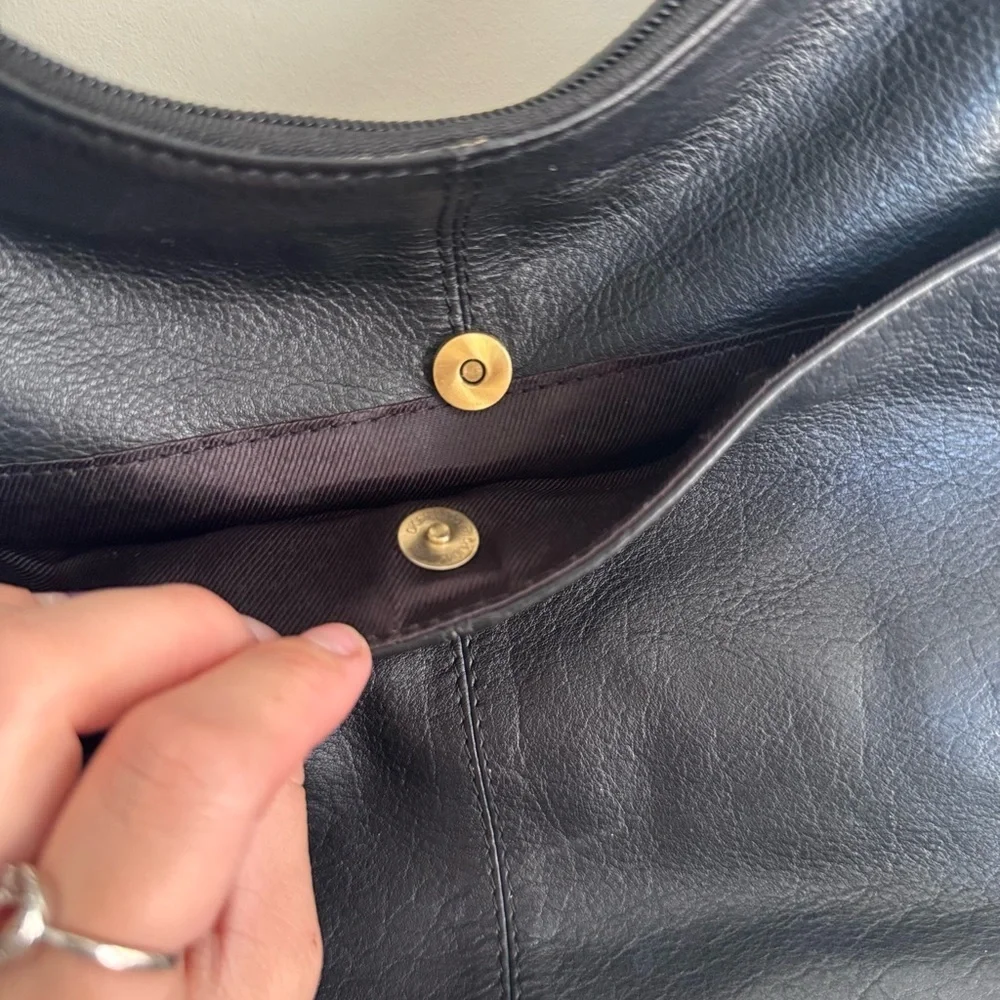 Great American leather works Black leather Purse